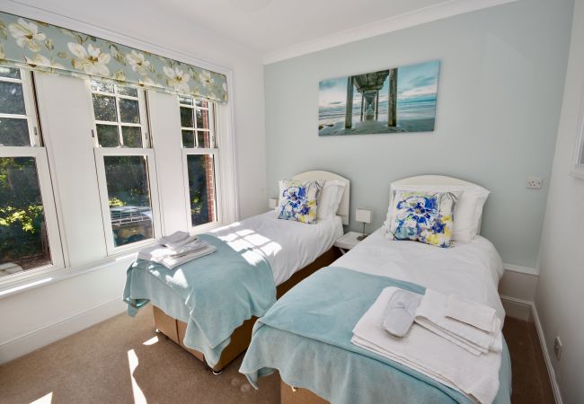 Family Holiday Home for your coastal getaway to the Isle of Wight