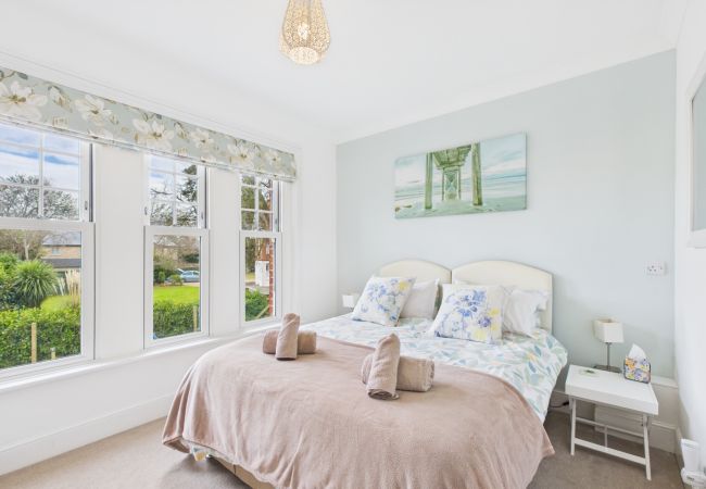 Apartment in Bembridge - The Nab: Beach House Lane Apartment in Bembridge - The Nab: Beach House Lane