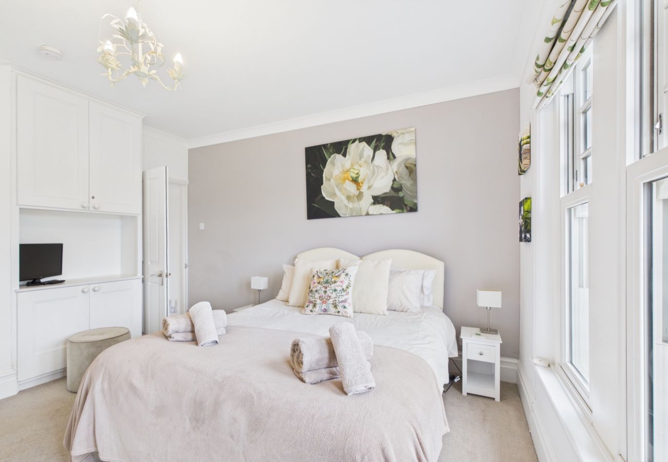 Family Holiday Home for your coastal getaway to the Isle of Wight