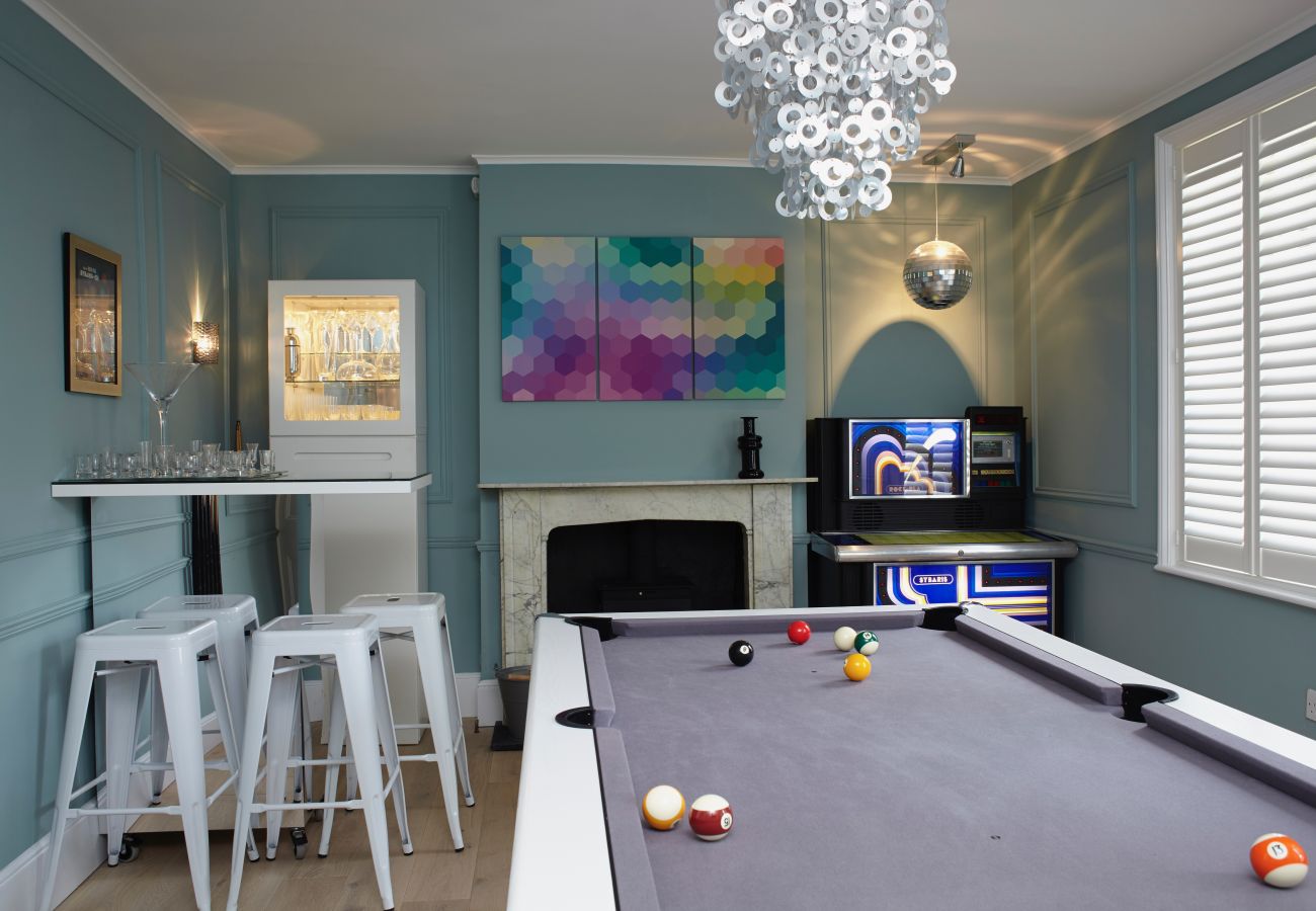 Luxury Child-Friendly Self-Catering Accommodation with Games Room