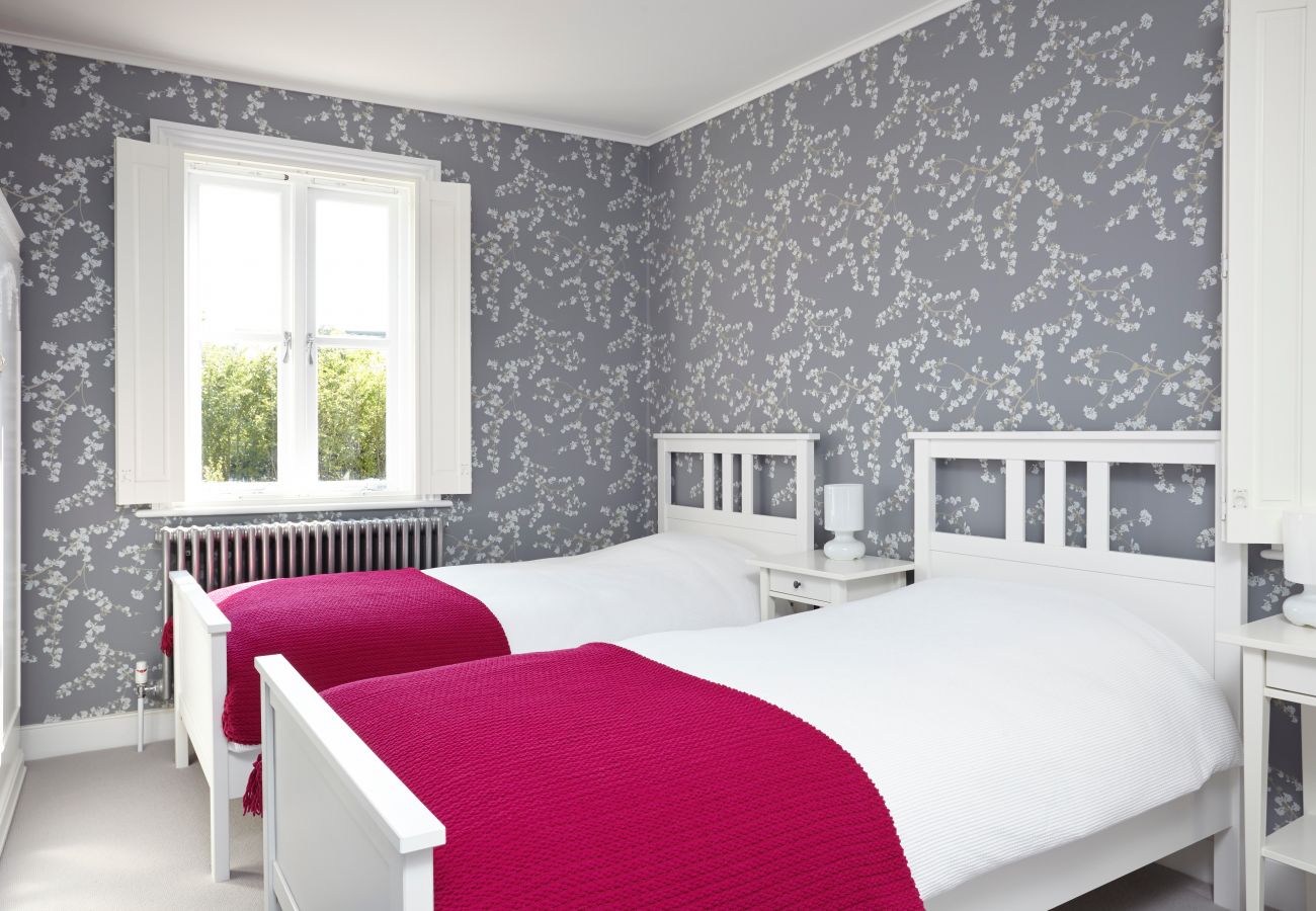 Isle of Wight Self Catering Holiday Home for Large Families