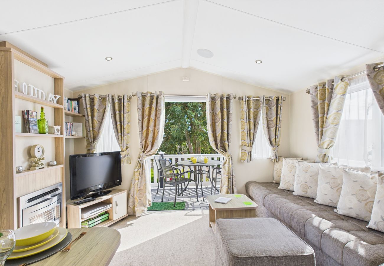 Relaxing Holiday 2 bed Lodge Isle of Wight