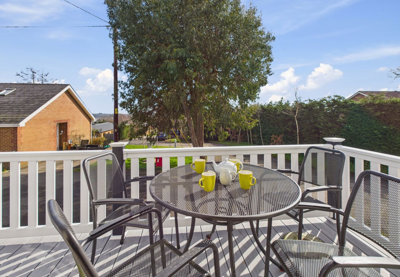 Isle of Wight Holiday Lodge with Countryside Walks