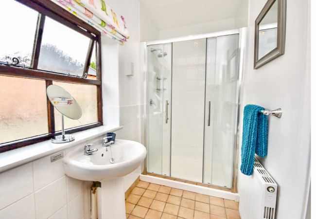 Cottage in Ashey - Old Byre, Little Upton Farm Cottage in Ashey - Old Byre, Little Upton Farm