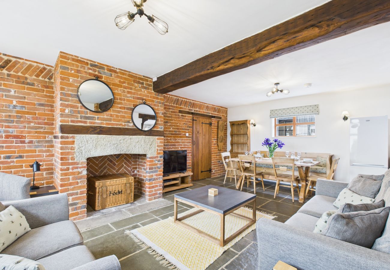 Farm Accommodation, Little Upton Farm,  Isle of Wight with stunning views