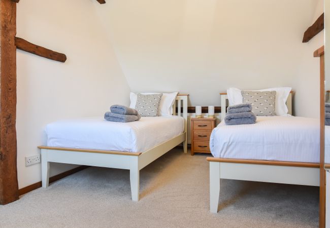  Isle of Wight family holiday cottage for 6 guests