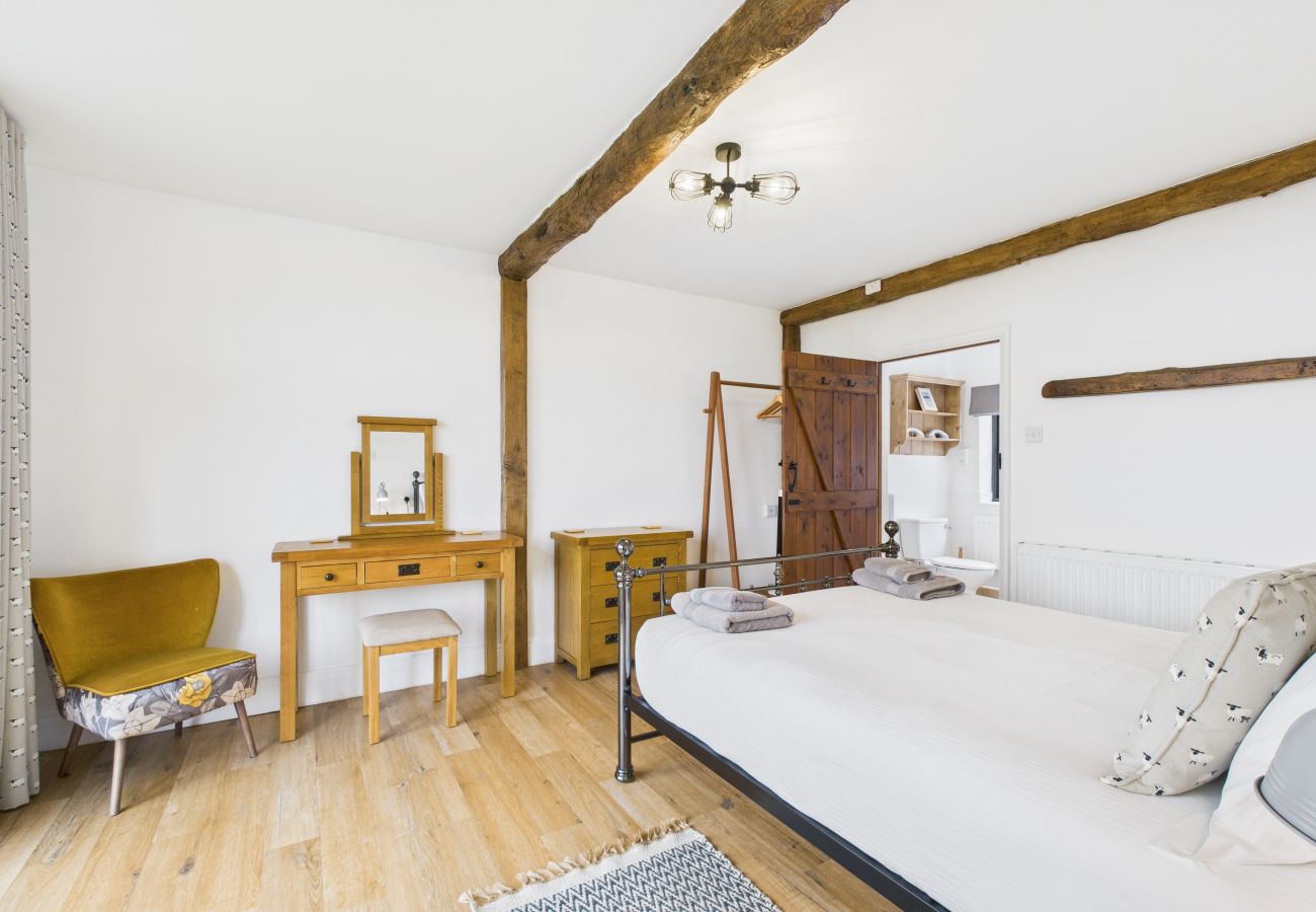 Isle of Wight Holiday Cottage Little Upton Farm