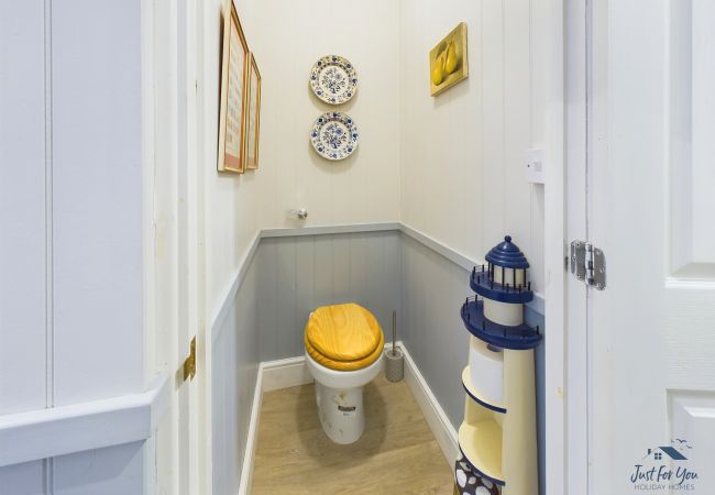 House in Bembridge - Solent Landing No. 16: Beach Retreat House in Bembridge - Solent Landing No. 16: Beach Retreat