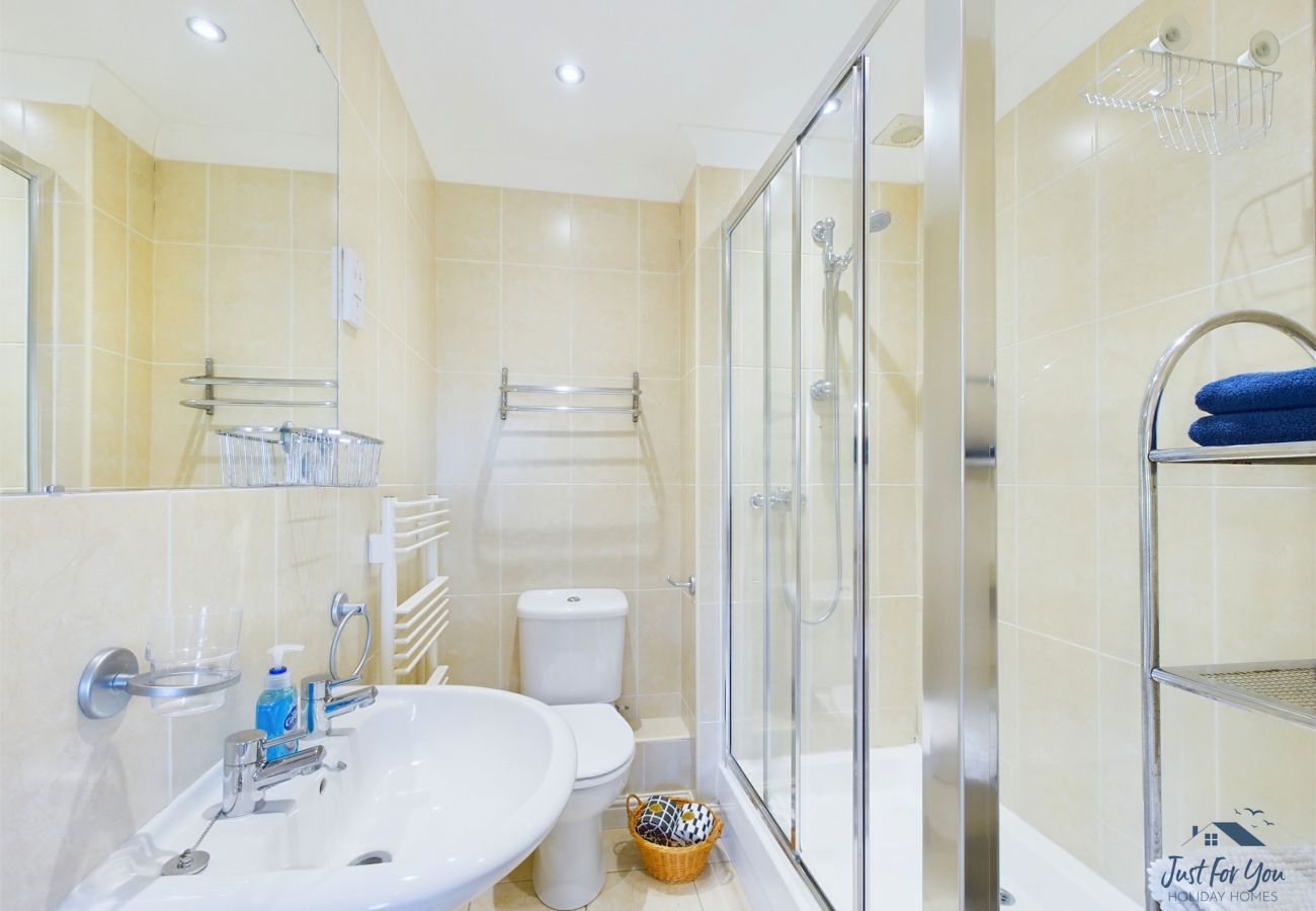 Beachside Holiday Home, Isle of Wight