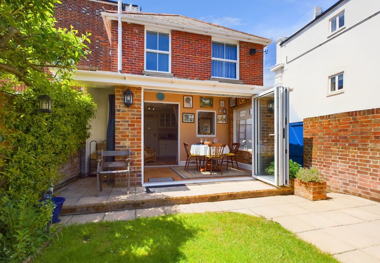 Family-Friendly Vacation Rental, Isle of Wight