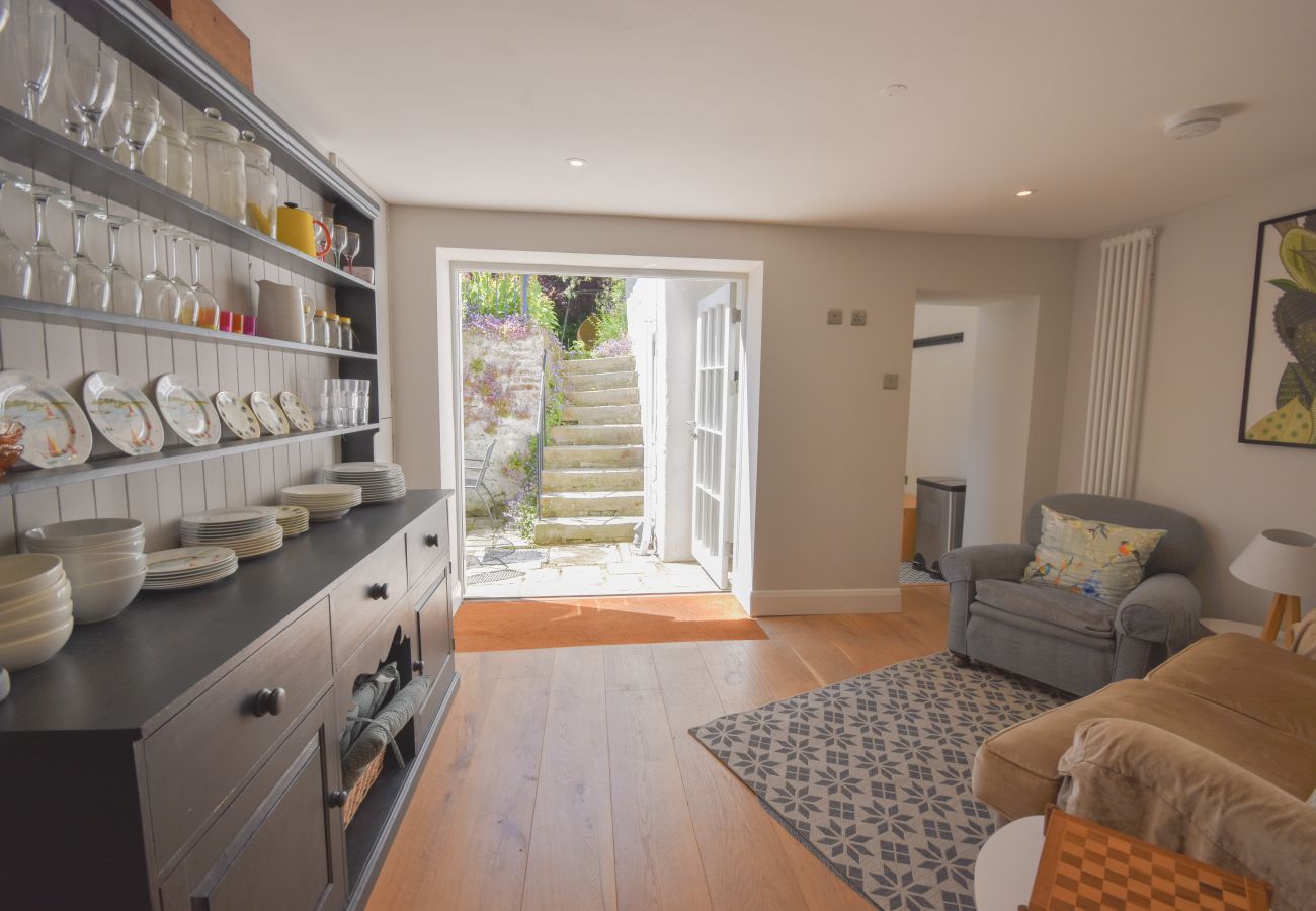 Pet-Friendly Holiday Home, Isle of Wight with seaviews