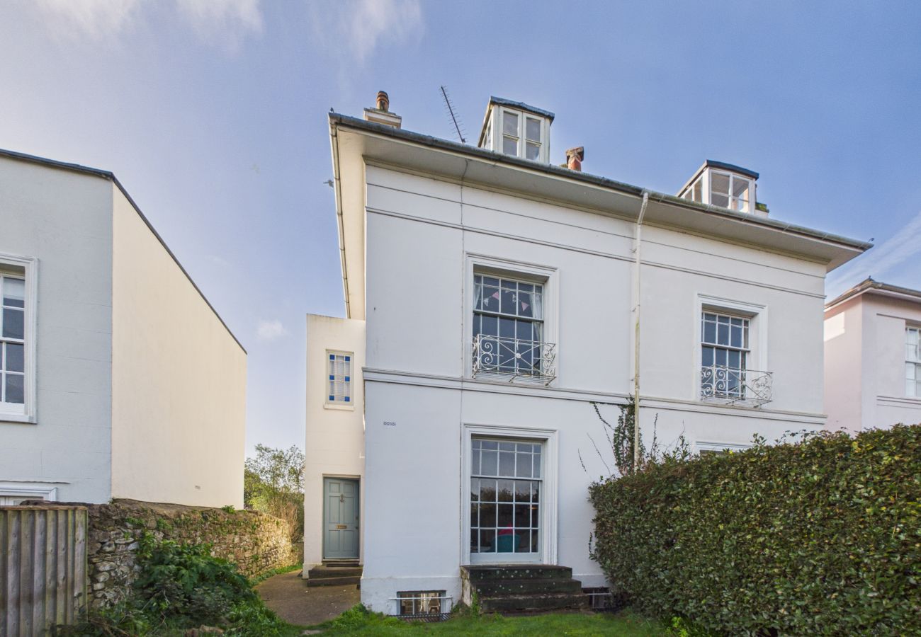 Home Holiday home, Ryde beach, Isle of Wight