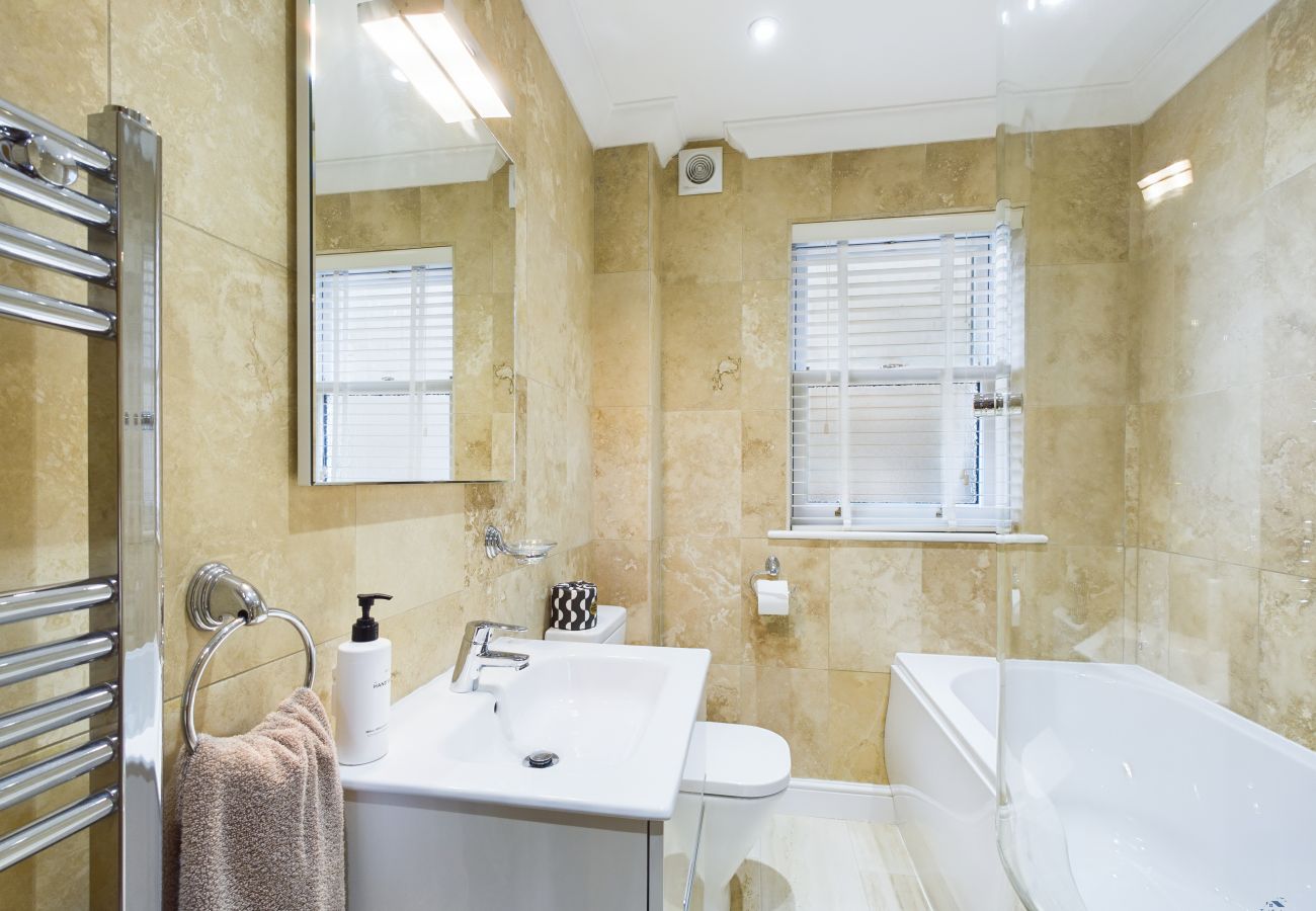 Spacious Isle of Wight Self-Catering Holiday Home