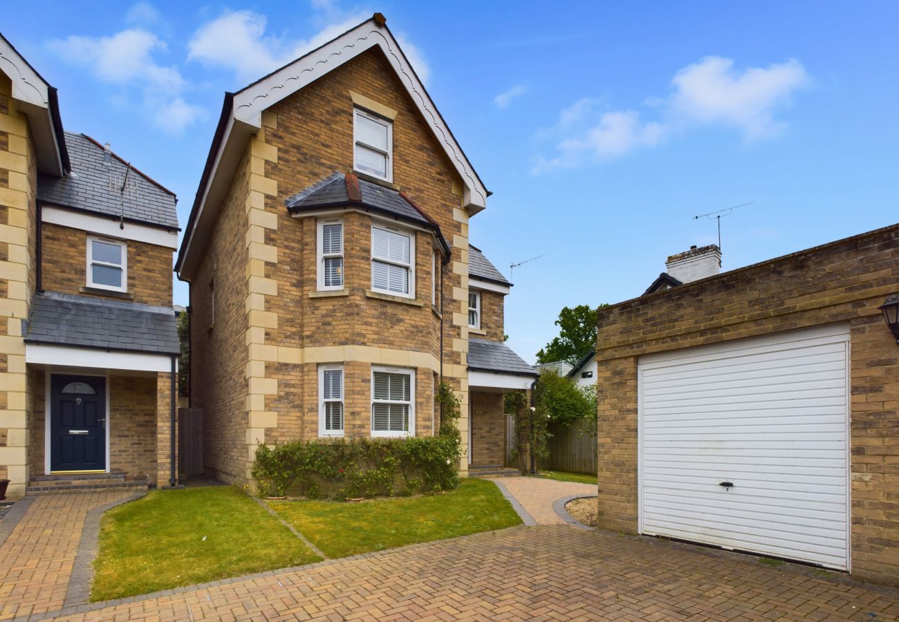 Self Catering Coastal family holiday home Isle of Wight