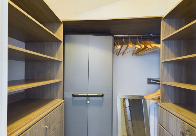 Mobile home in Great Thorness - DISCOUNTED FERRIES with Medina Rise Lodge  Mobile home in Great Thorness - DISCOUNTED FERRIES with Medina Rise Lodge