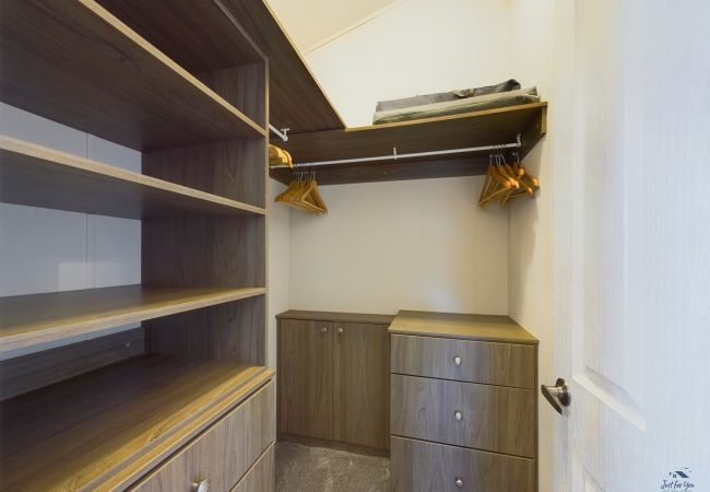 Mobile home in Great Thorness - DISCOUNTED FERRIES with Medina Rise Lodge  Mobile home in Great Thorness - DISCOUNTED FERRIES with Medina Rise Lodge