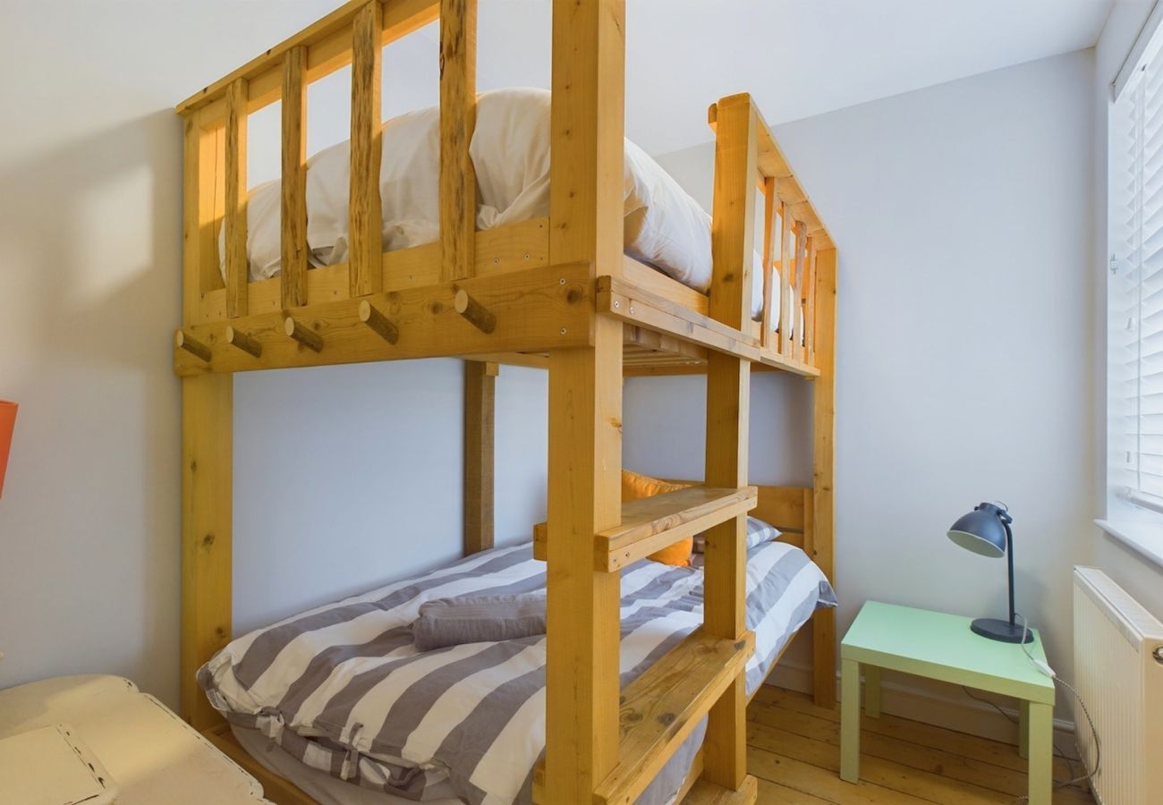 4-bed coastal holiday home. Perfect for families.