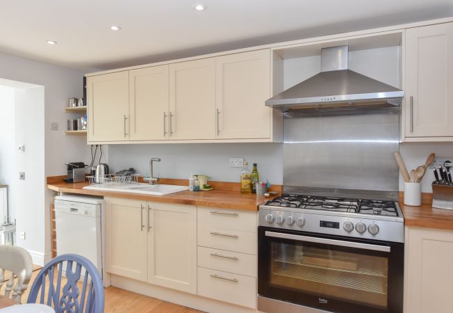 Cowes holiday home for Family Getaways