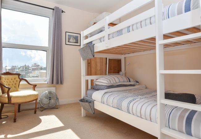 Cowes self catering holiday home Isle of Wight