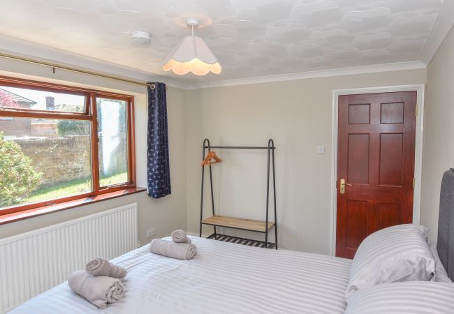  Self Catering Family Holiday Home with Ground Floor Bedroom