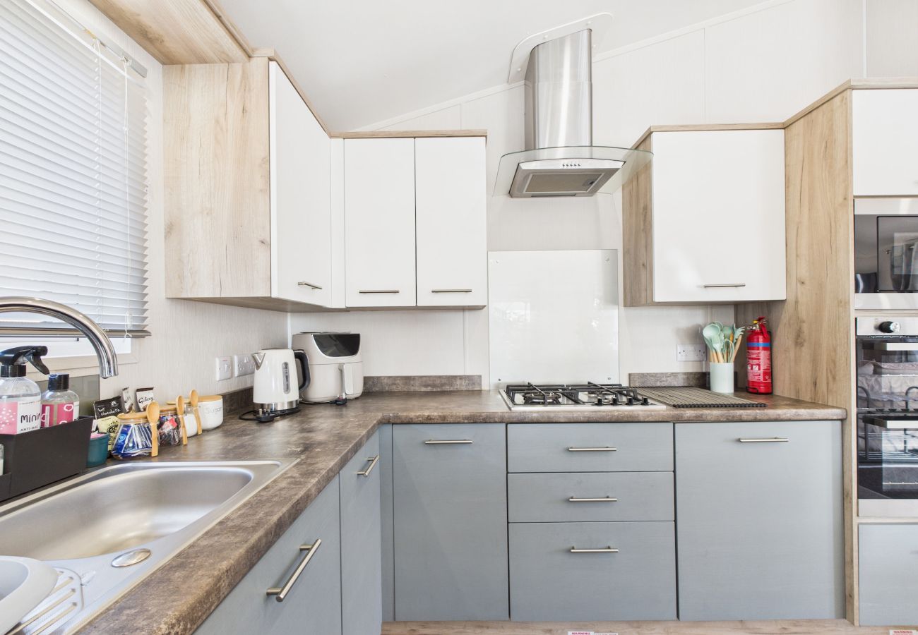 Spacious Countryside Family Holiday Lodge Isle of Wight