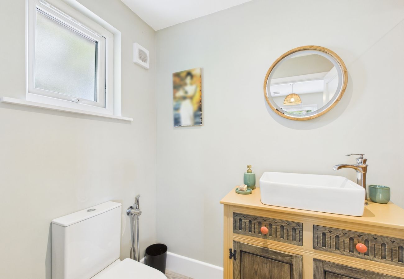 Luxury Coastal Family Self Catering Holiday Home Isle of Wight