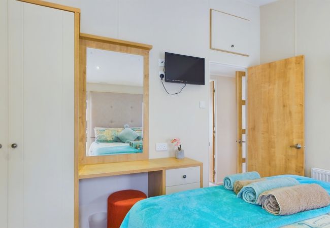 Mobile home in Ryde - Foxes Heart, Roebeck Mobile home in Ryde - Foxes Heart, Roebeck