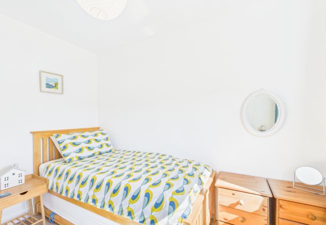 House in Sandown - Sea Breeze Your Coastal Sanctuary in Sandown House in Sandown - Sea Breeze Your Coastal Sanctuary in Sandown