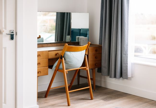 House in Sandown - Sea Breeze Your Coastal Sanctuary in Sandown House in Sandown - Sea Breeze Your Coastal Sanctuary in Sandown