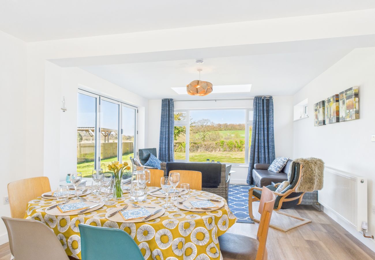 Dog friendly holiday home, Sandown, Isle of Wight