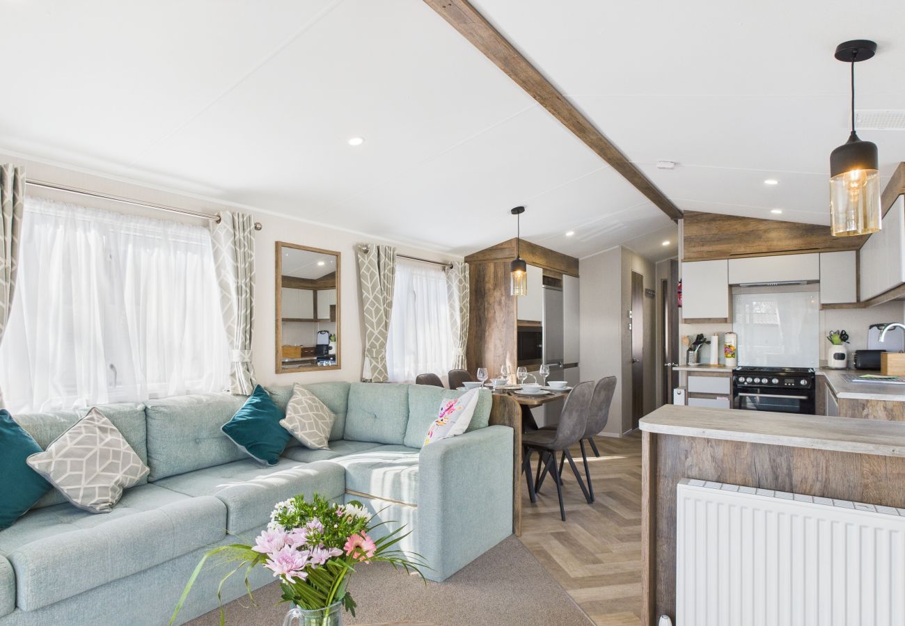 dog-friendly, family holiday lodge, Isle of Wight